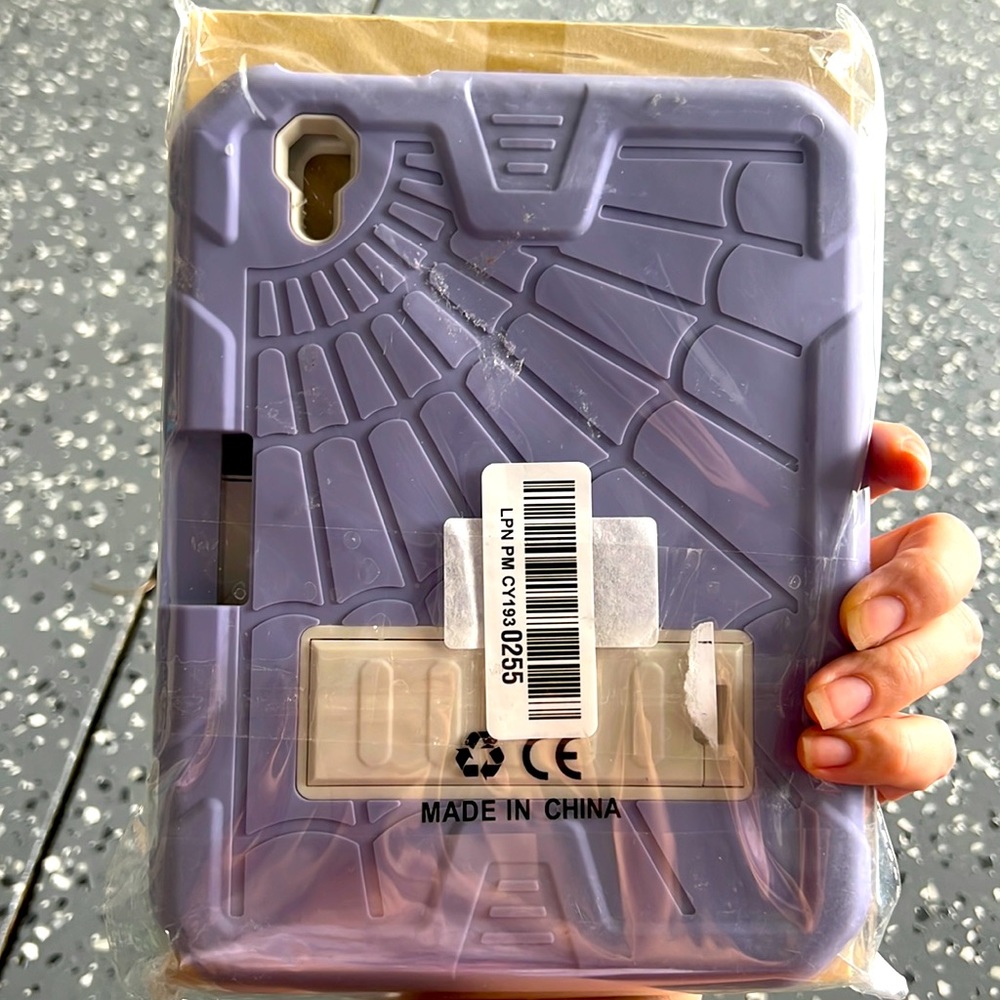 iPad Mini 6 case & screen protector